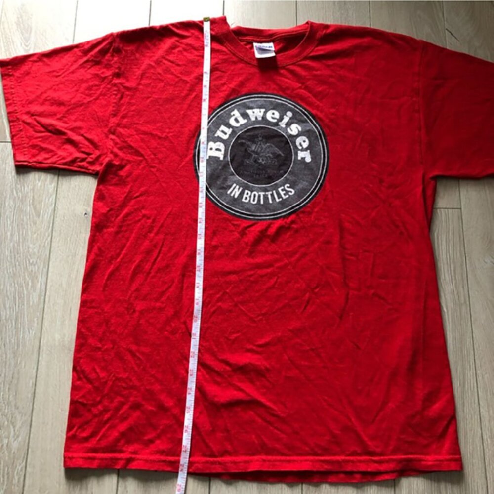 Budweiser Gildan Red T-Shirt - Picture 7 of 7